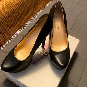 Jessica Simpson Black Pump